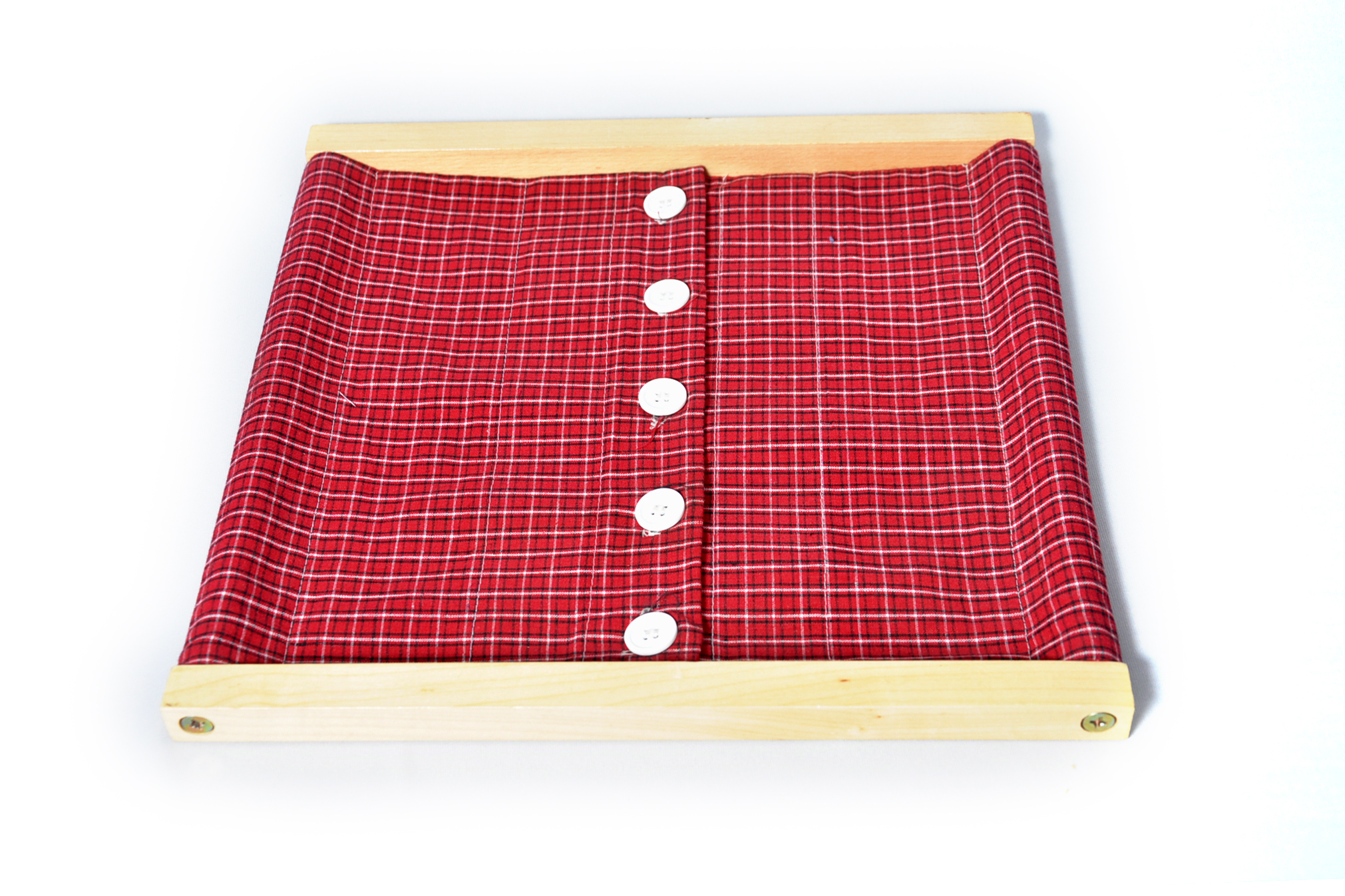 SHIRT BUTTON FRAME